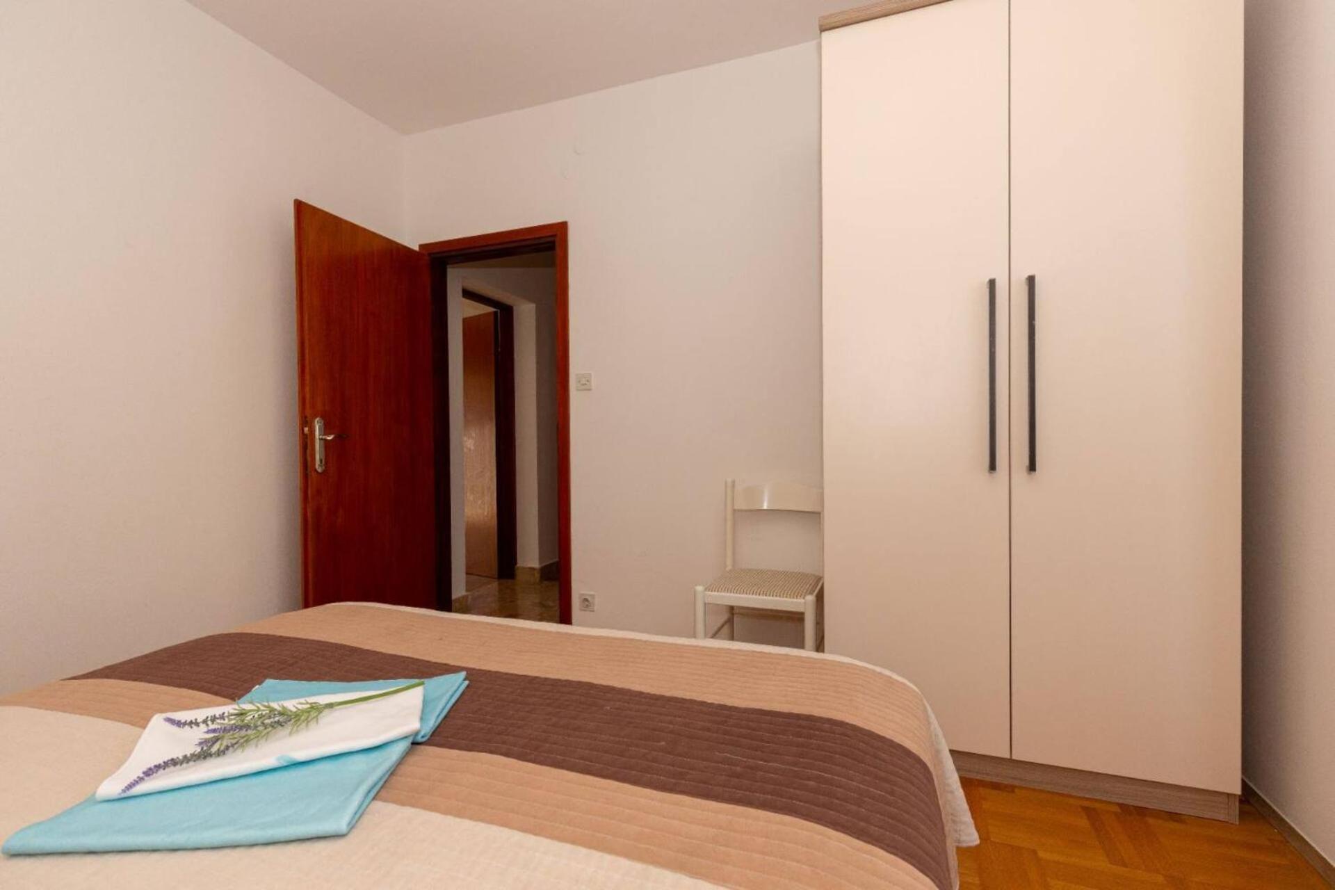 Three Bedroom Apartment In Biograd Biograd Na Moru Exteriér fotografie