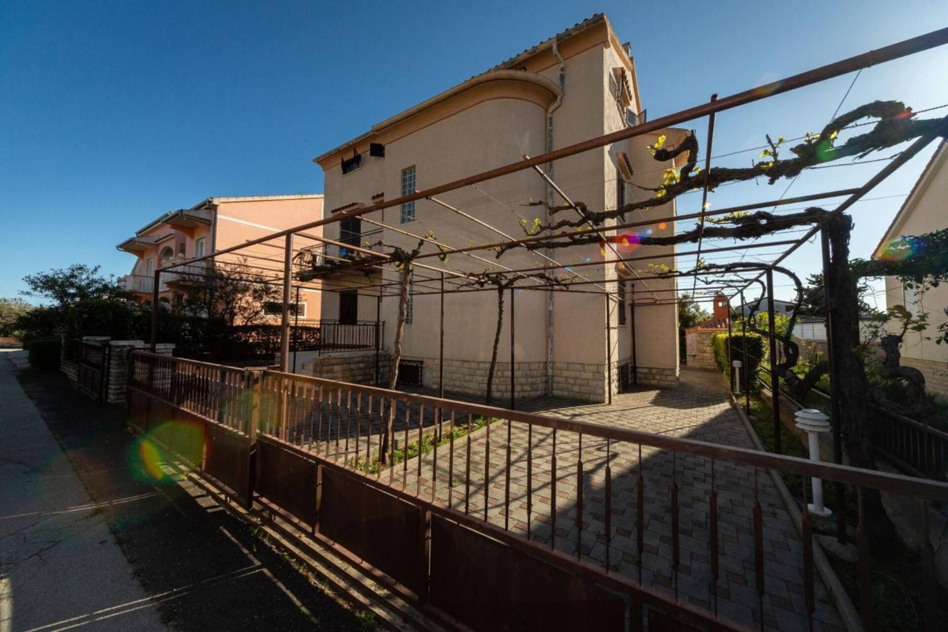 Three Bedroom Apartment In Biograd Biograd Na Moru Exteriér fotografie