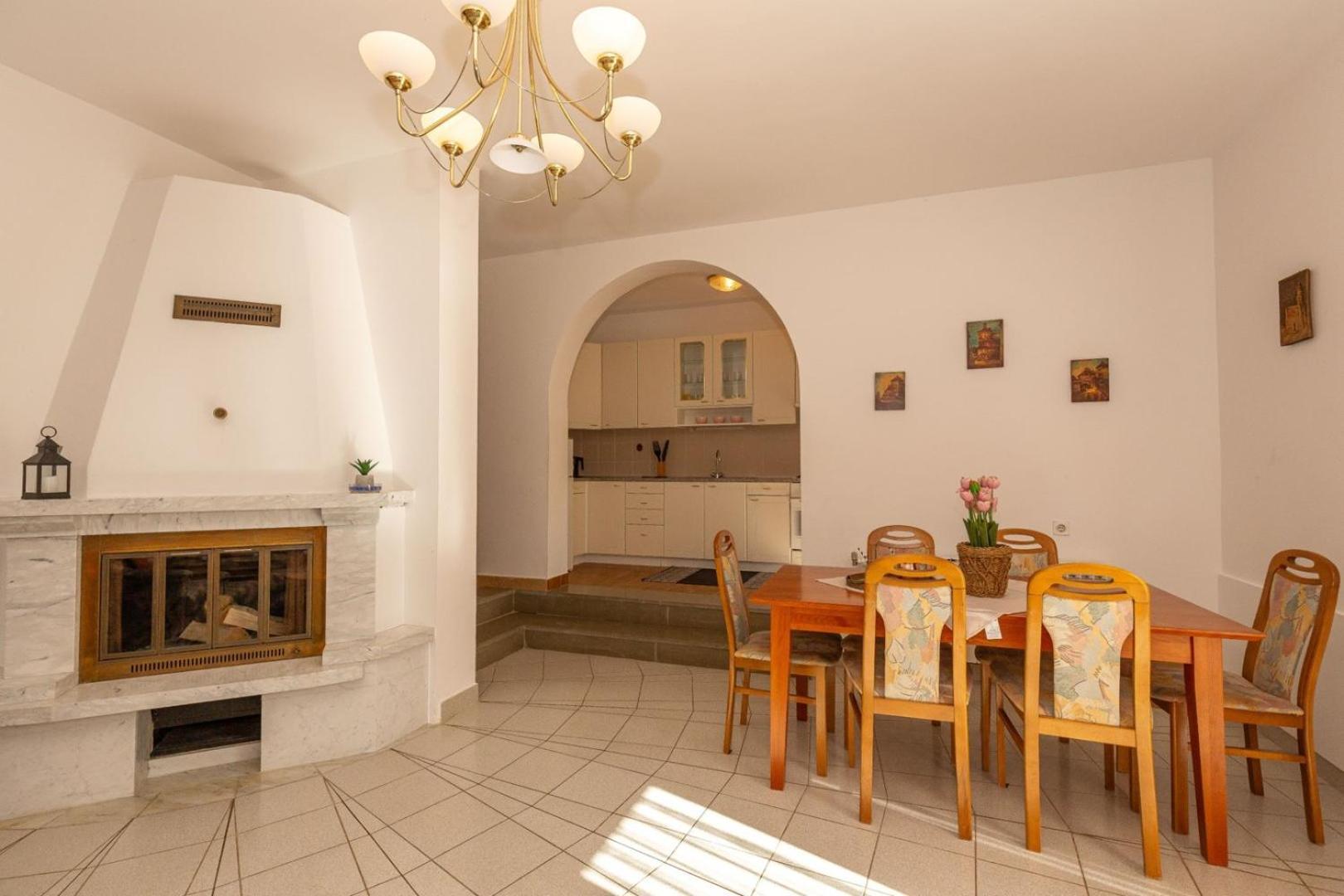 Three Bedroom Apartment In Biograd Biograd Na Moru Exteriér fotografie